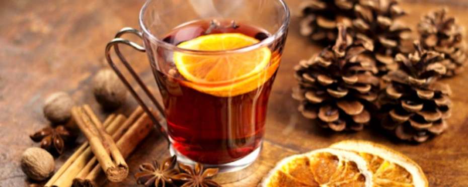 Punč, tradiční vánoční nápoj s dlouhou tradicí